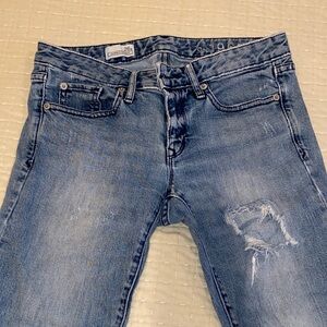 GAP Women's Distressed Blue Skinny Jeans